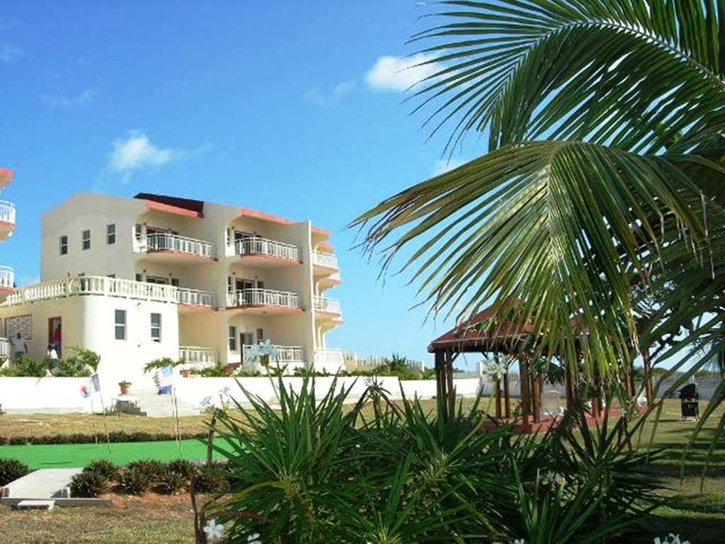 Ocean Terrace Condominiums The Valley Buitenkant foto
